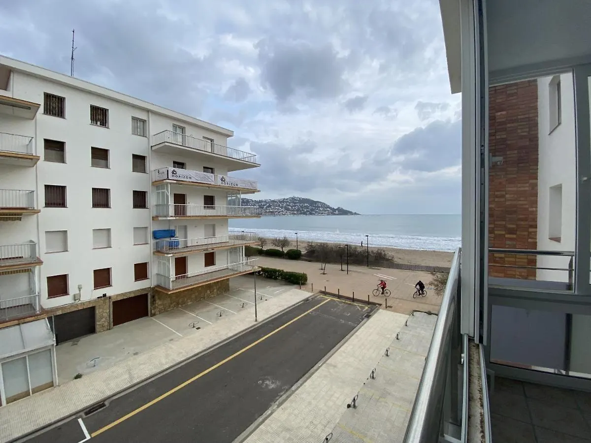 Residencia De La Platja Apartment Roses Spain